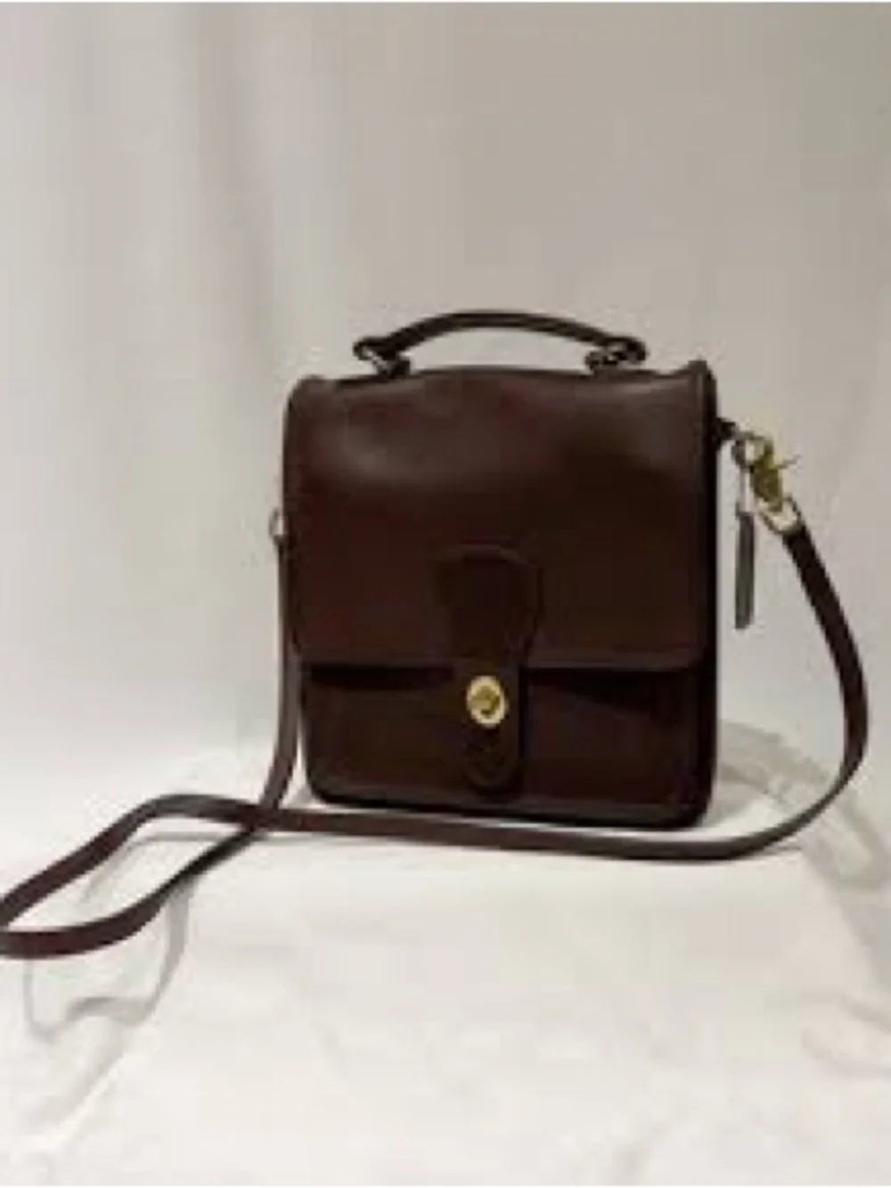Vintage Coach Station Bag in Mahogany brown leather, style number 5130 - Picture 3 of 13